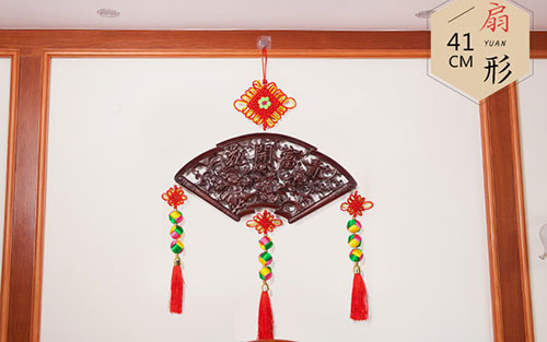 谢岗镇中国结挂件实木客厅玄关壁挂装饰品种类大全